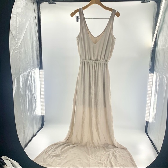 Show Me Your MuMu Kendall Maxi Dress With … - Picture 10 of 13